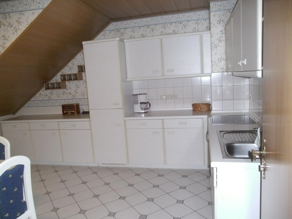 Pension Waldfrieden Maring-Noviand Ruang foto