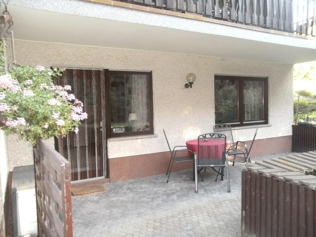 Pension Waldfrieden Maring-Noviand Ruang foto